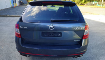 2015 skoda 8.jpg